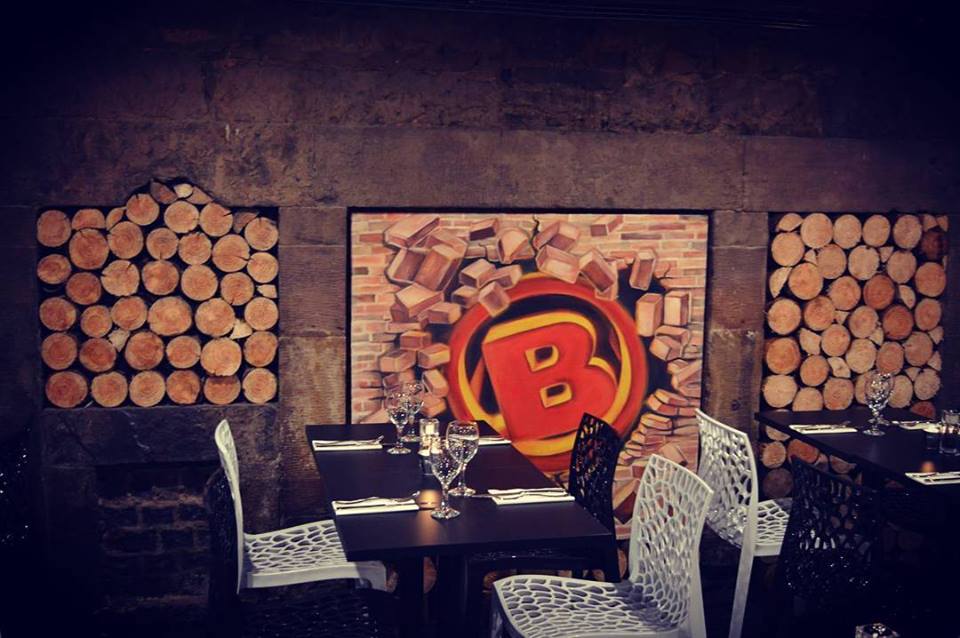 belted burgers mural