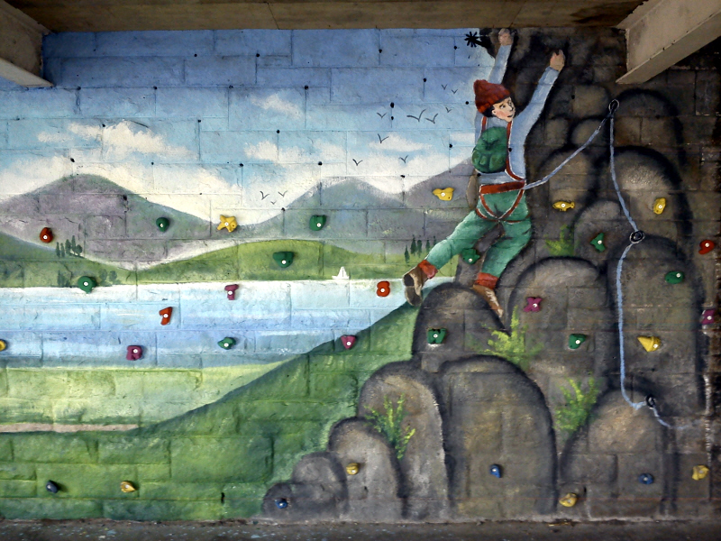 broughton primary mural