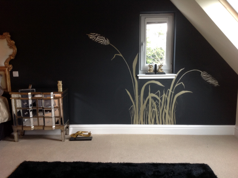 flora mural