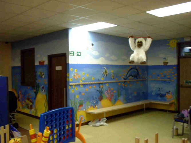 wee gems nursery mural